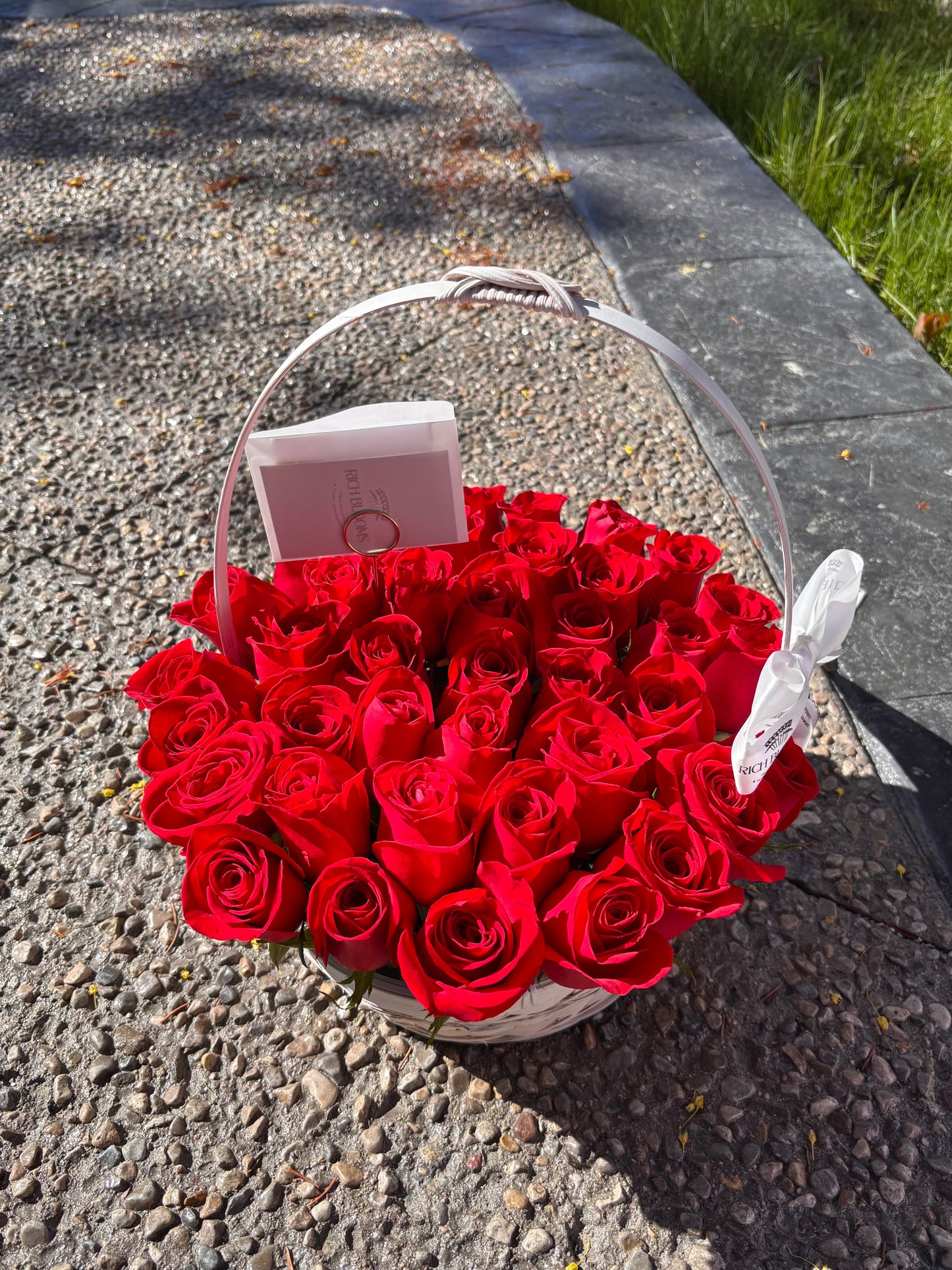 Signature Rose Basket